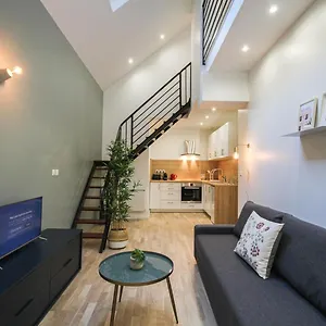  Appartement Centre - Nice, Cozy And Functional Ap.